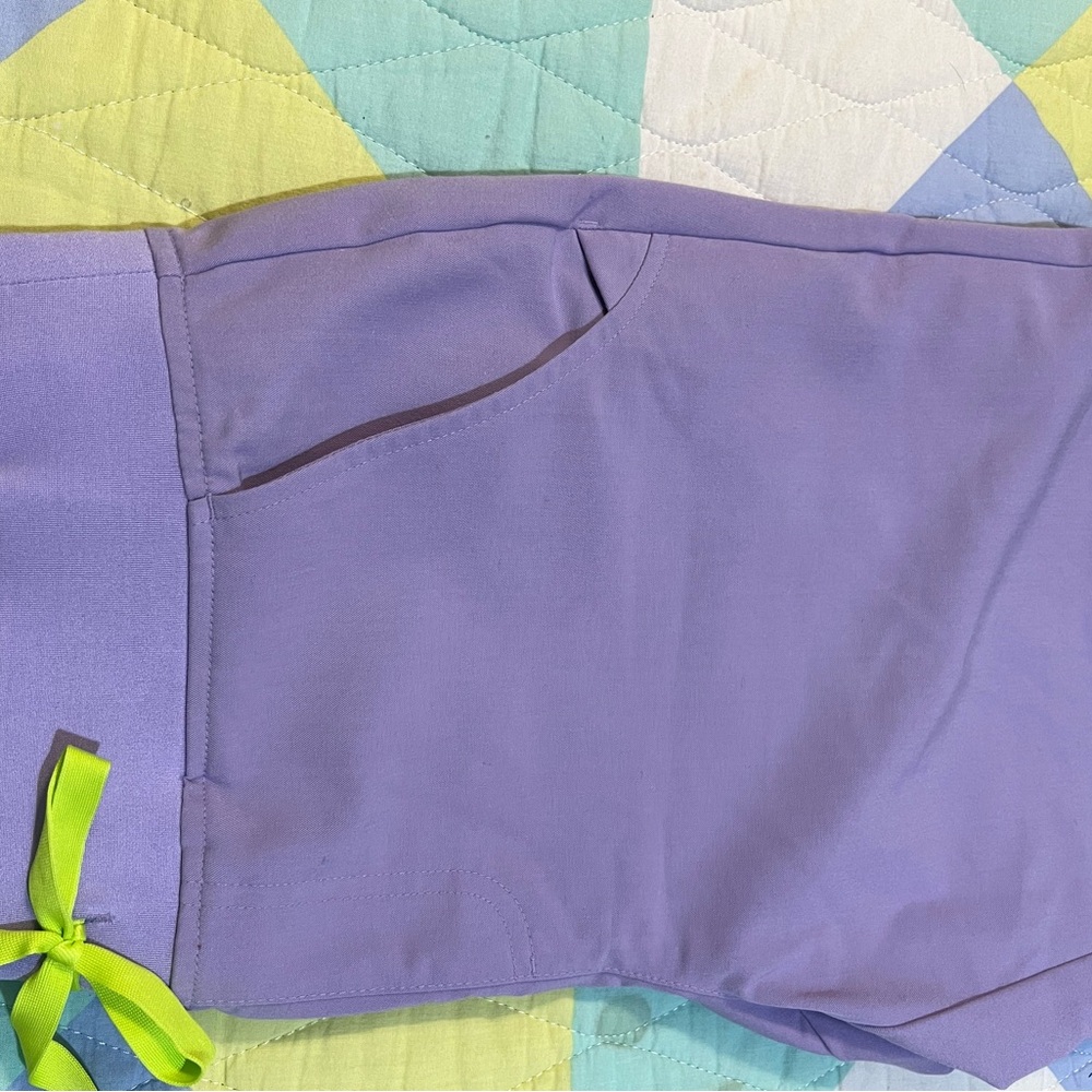 FIGS Zamora lavender dew  medium petite